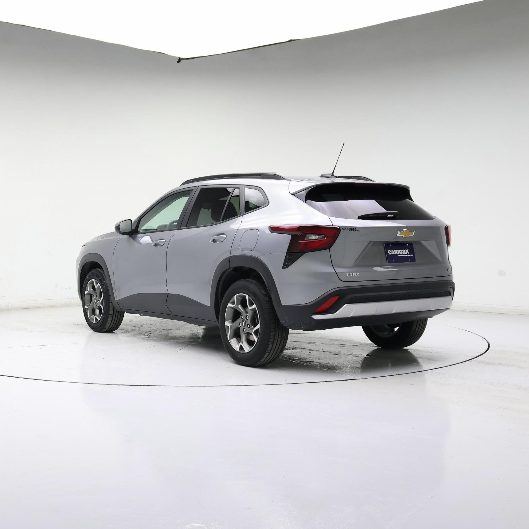 Thumbnail: 2025 Chevrolet Trax - 2