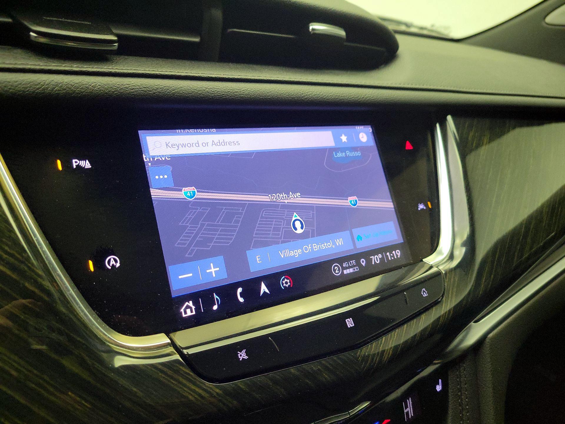 Thumbnail: 2021 Cadillac XT6 - 13