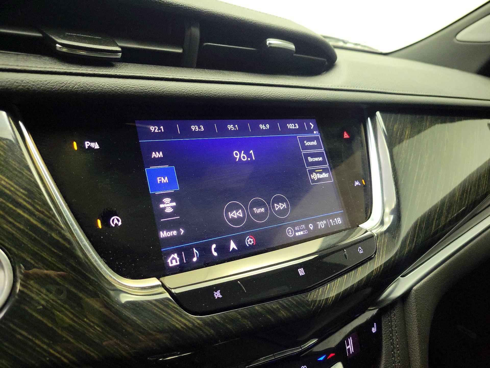 Thumbnail: 2021 Cadillac XT6 - 15