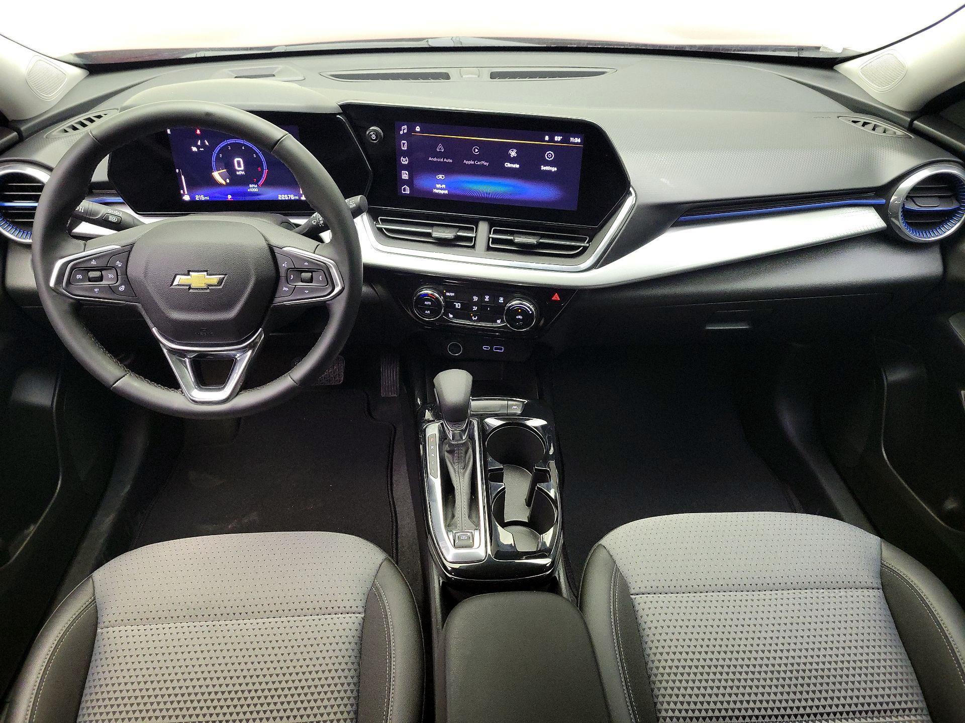 Thumbnail: 2025 Chevrolet Trax - 9