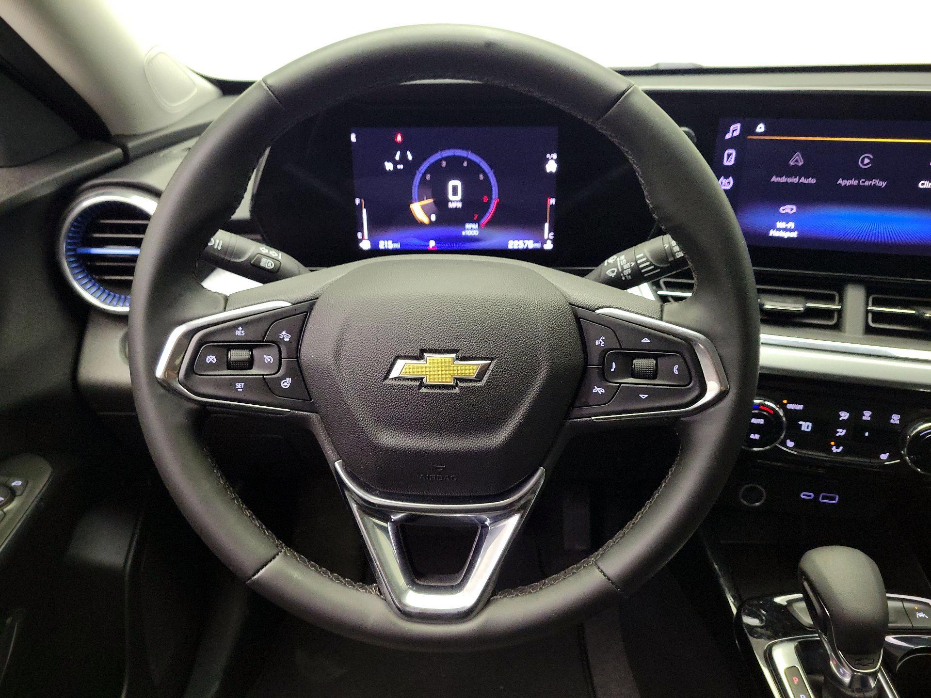 Thumbnail: 2025 Chevrolet Trax - 10