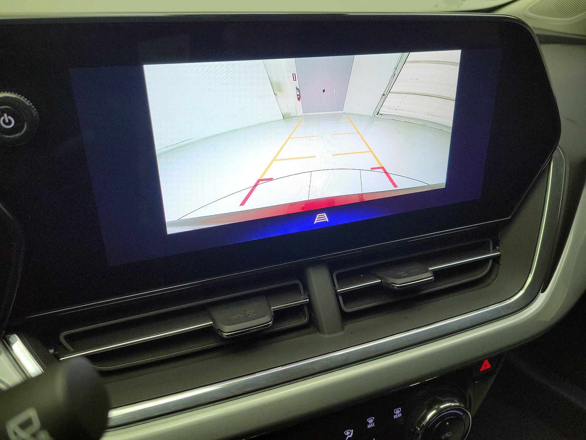 Thumbnail: 2025 Chevrolet Trax - 14