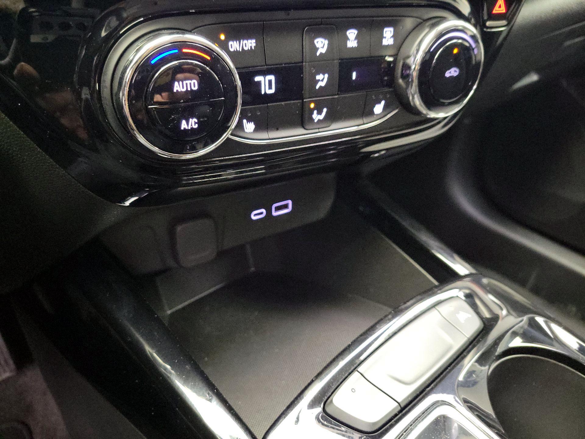 Thumbnail: 2025 Chevrolet Trax - 16