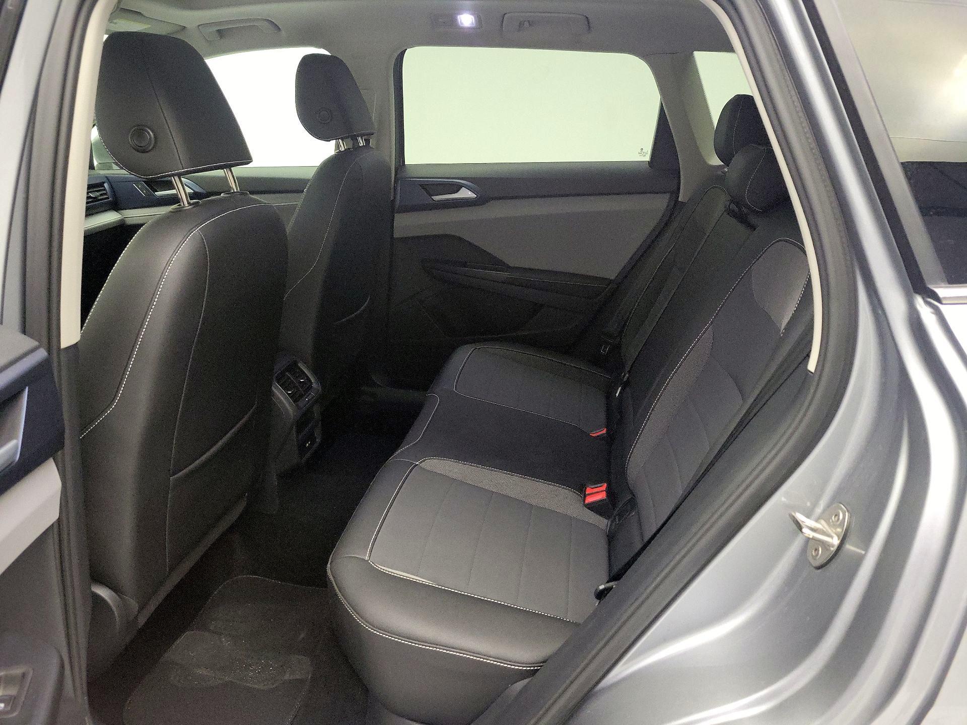 Thumbnail: 2024 Volkswagen Taos - 20