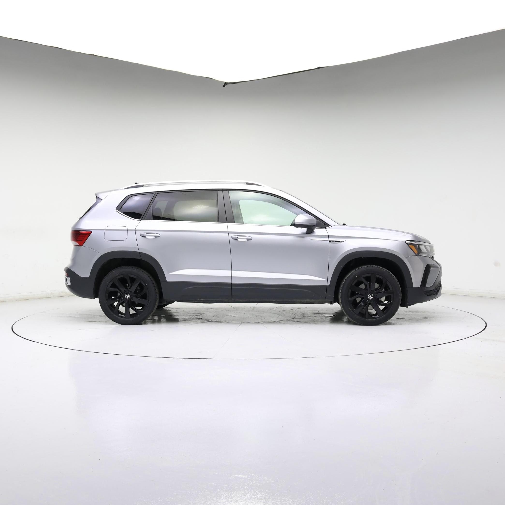 Thumbnail: 2024 Volkswagen Taos - 7