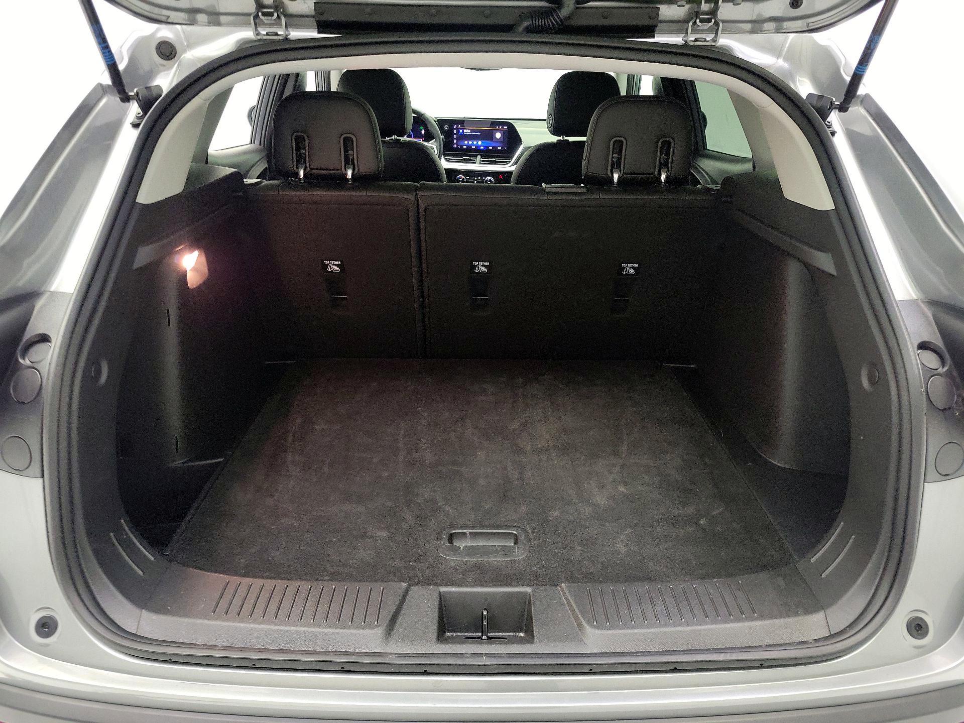 Thumbnail: 2025 Chevrolet Trax - 19