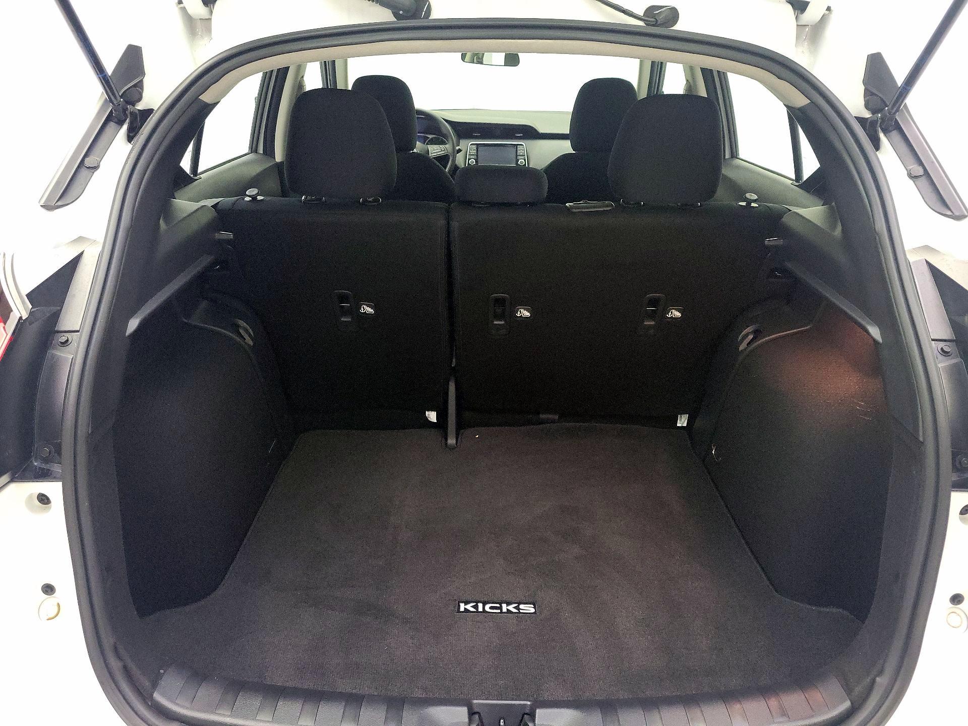 Thumbnail: 2025 Nissan Kicks - 19