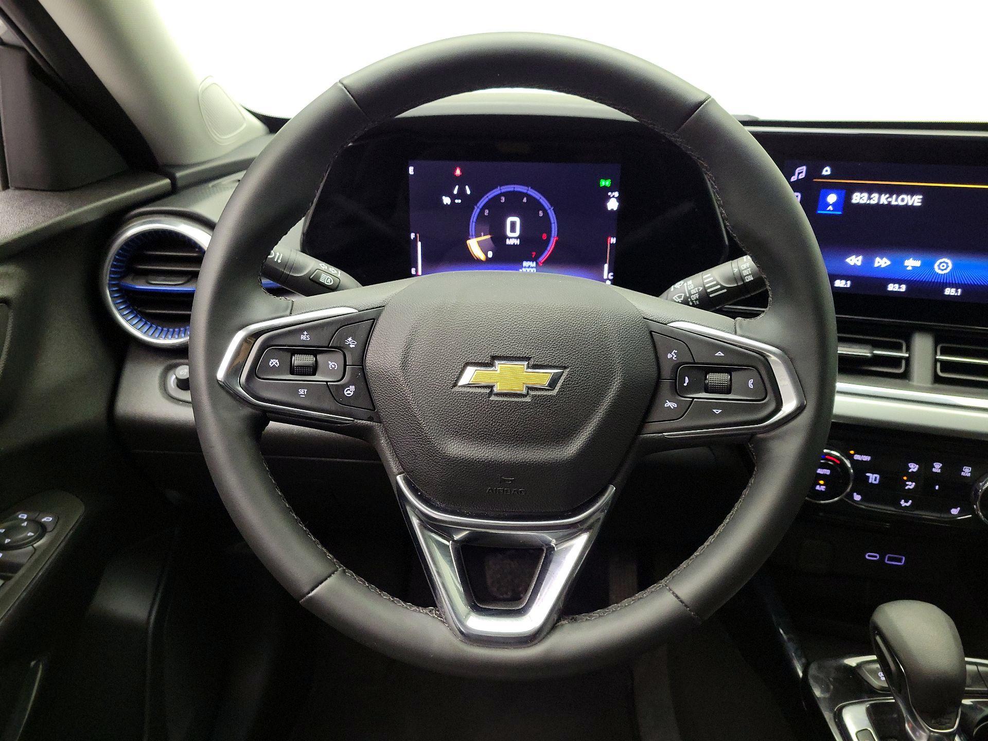 Thumbnail: 2025 Chevrolet Trax - 10