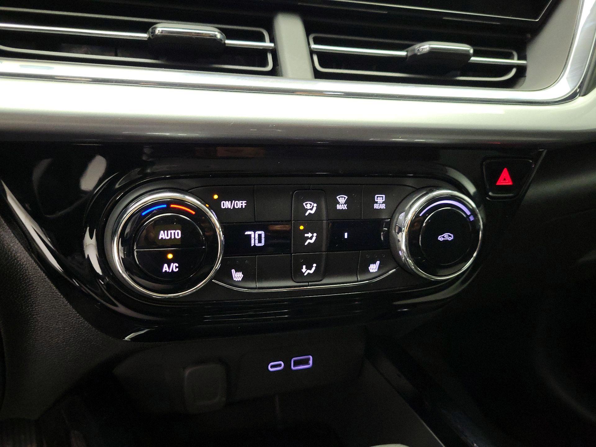 Thumbnail: 2025 Chevrolet Trax - 15