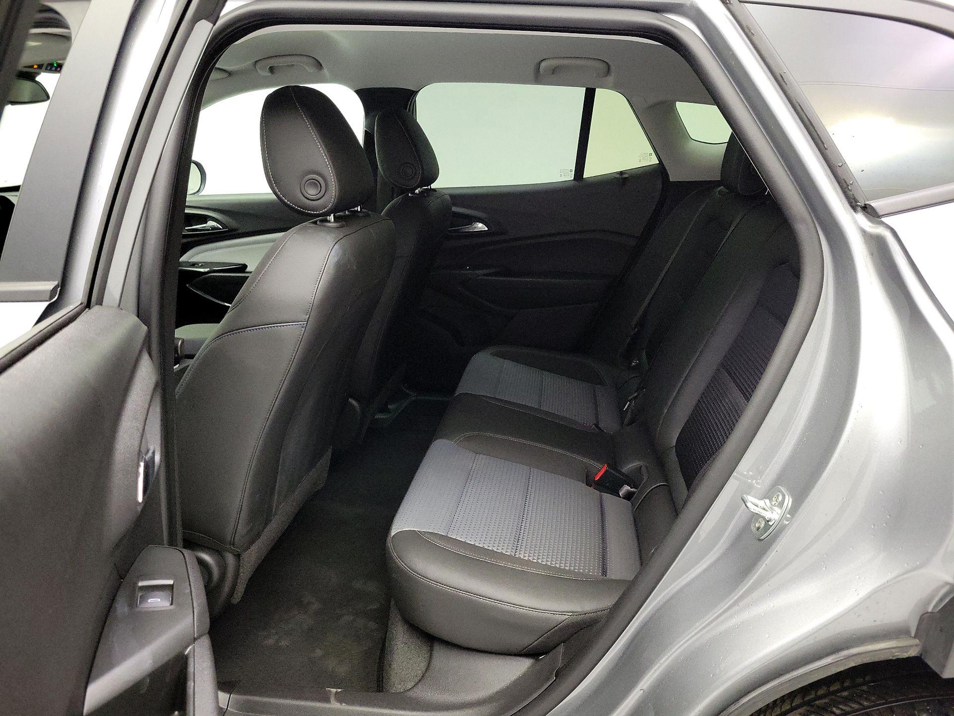 Thumbnail: 2025 Chevrolet Trax - 18