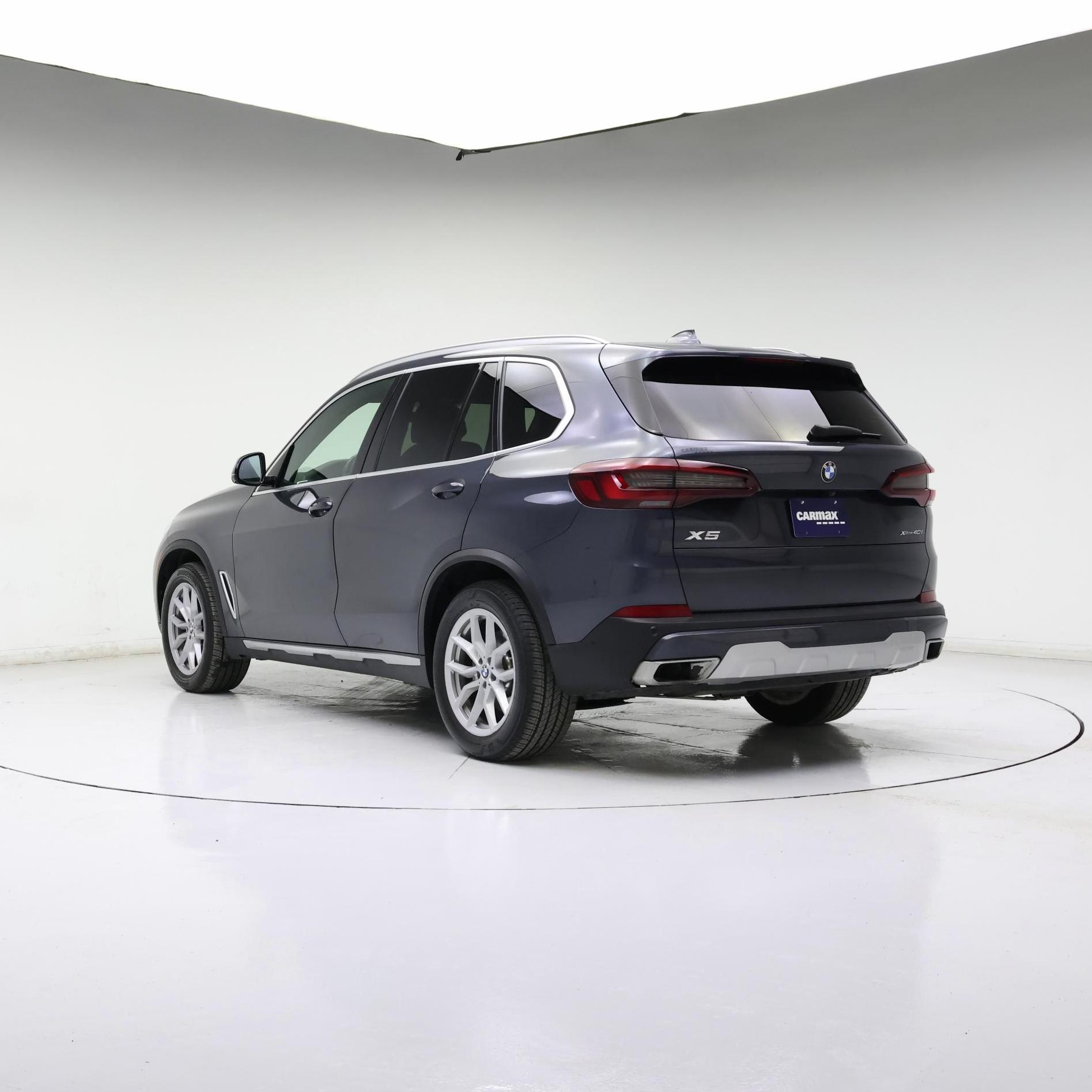 Thumbnail: 2022 BMW X5 - 2