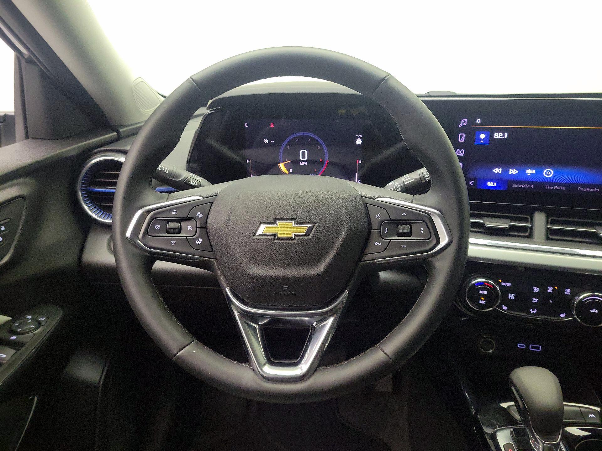 Thumbnail: 2025 Chevrolet Trax - 10