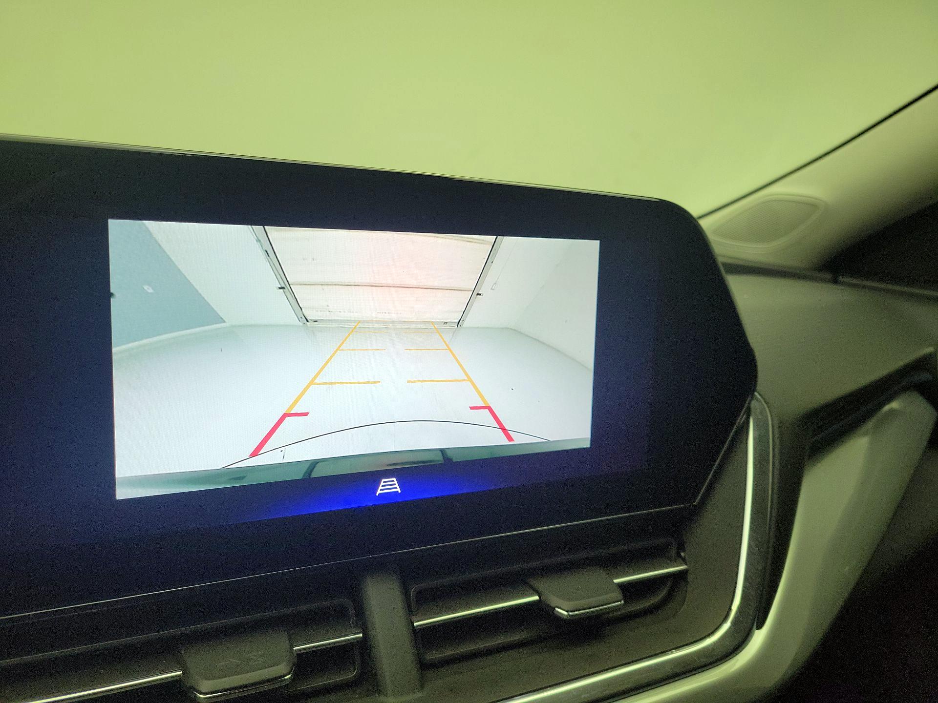 Thumbnail: 2025 Chevrolet Trax - 14