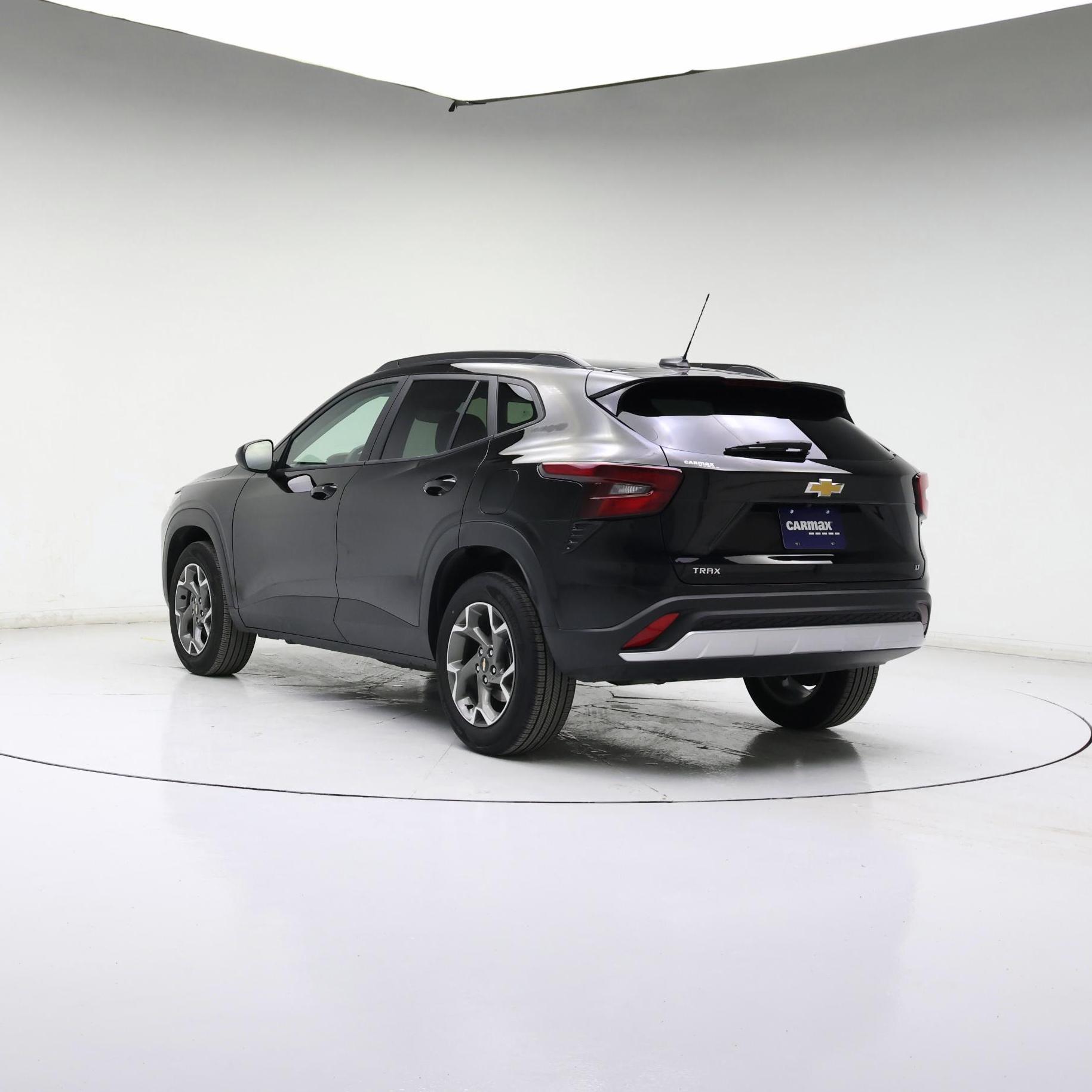 Thumbnail: 2025 Chevrolet Trax - 2