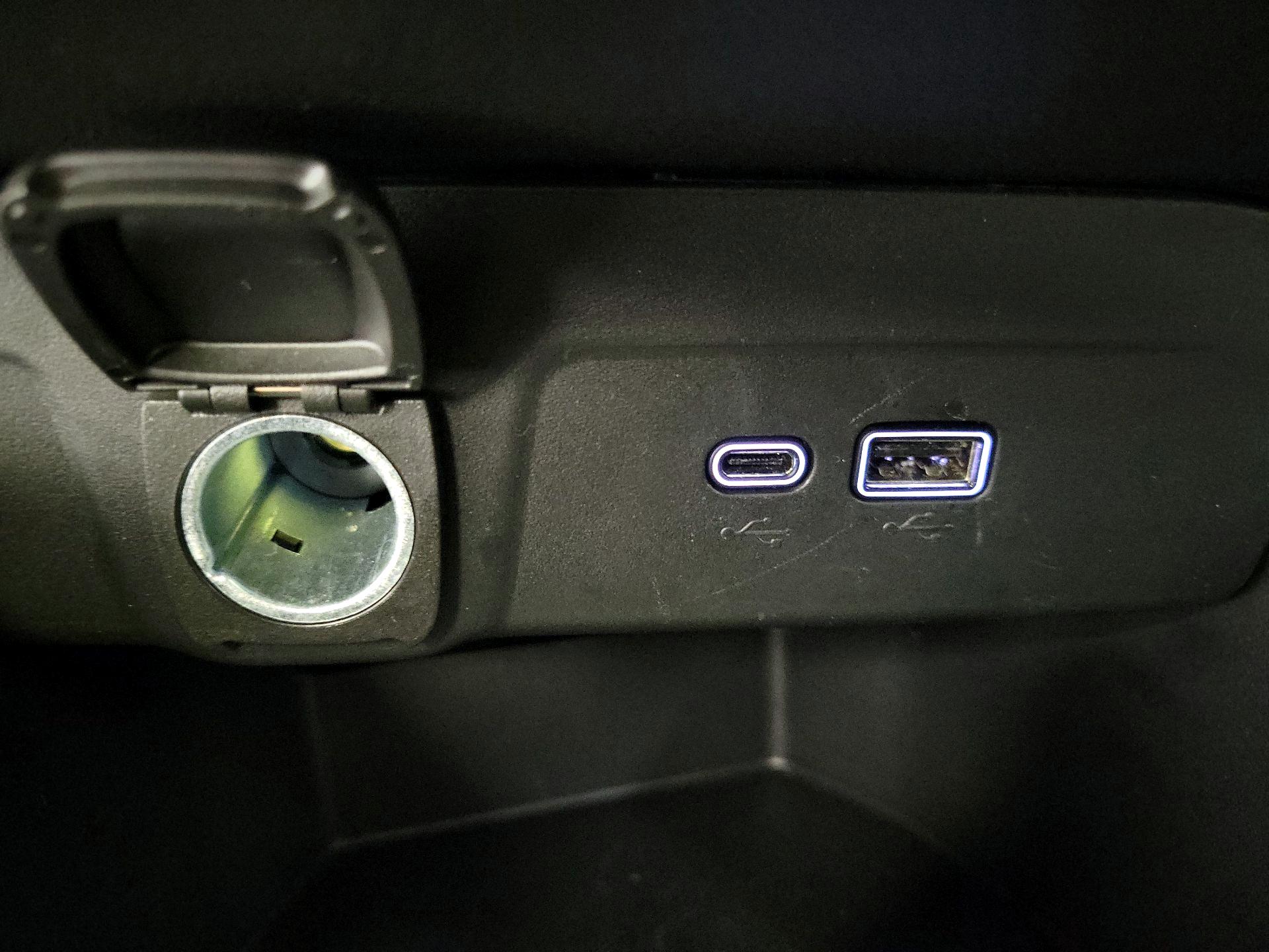 Thumbnail: 2025 Chevrolet Trax - 17