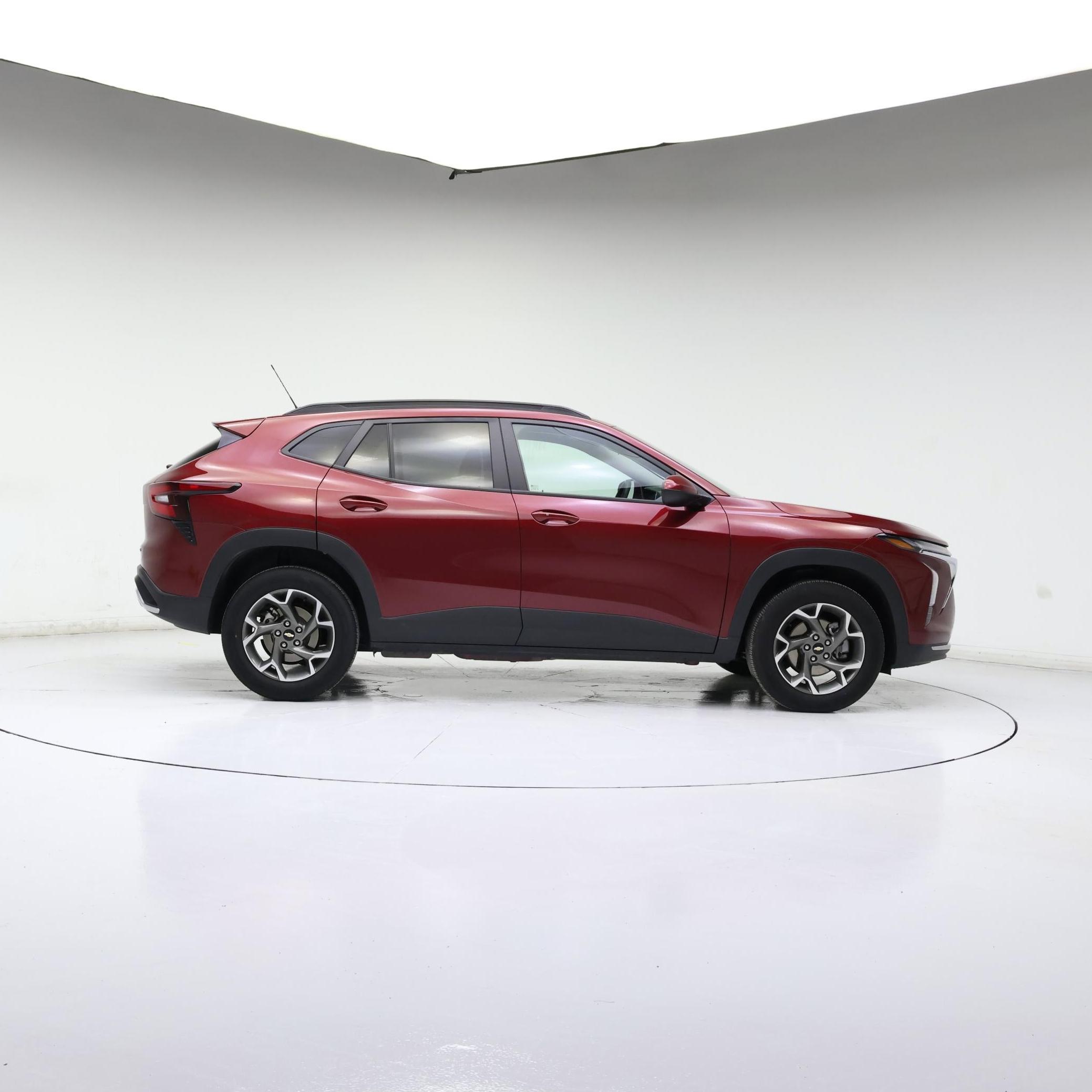 Thumbnail: 2025 Chevrolet Trax - 7