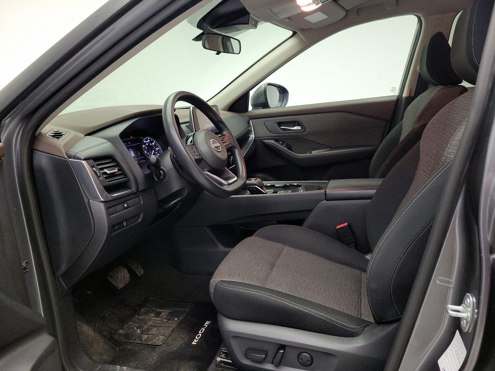 Thumbnail: 2023 Nissan Rogue - 11