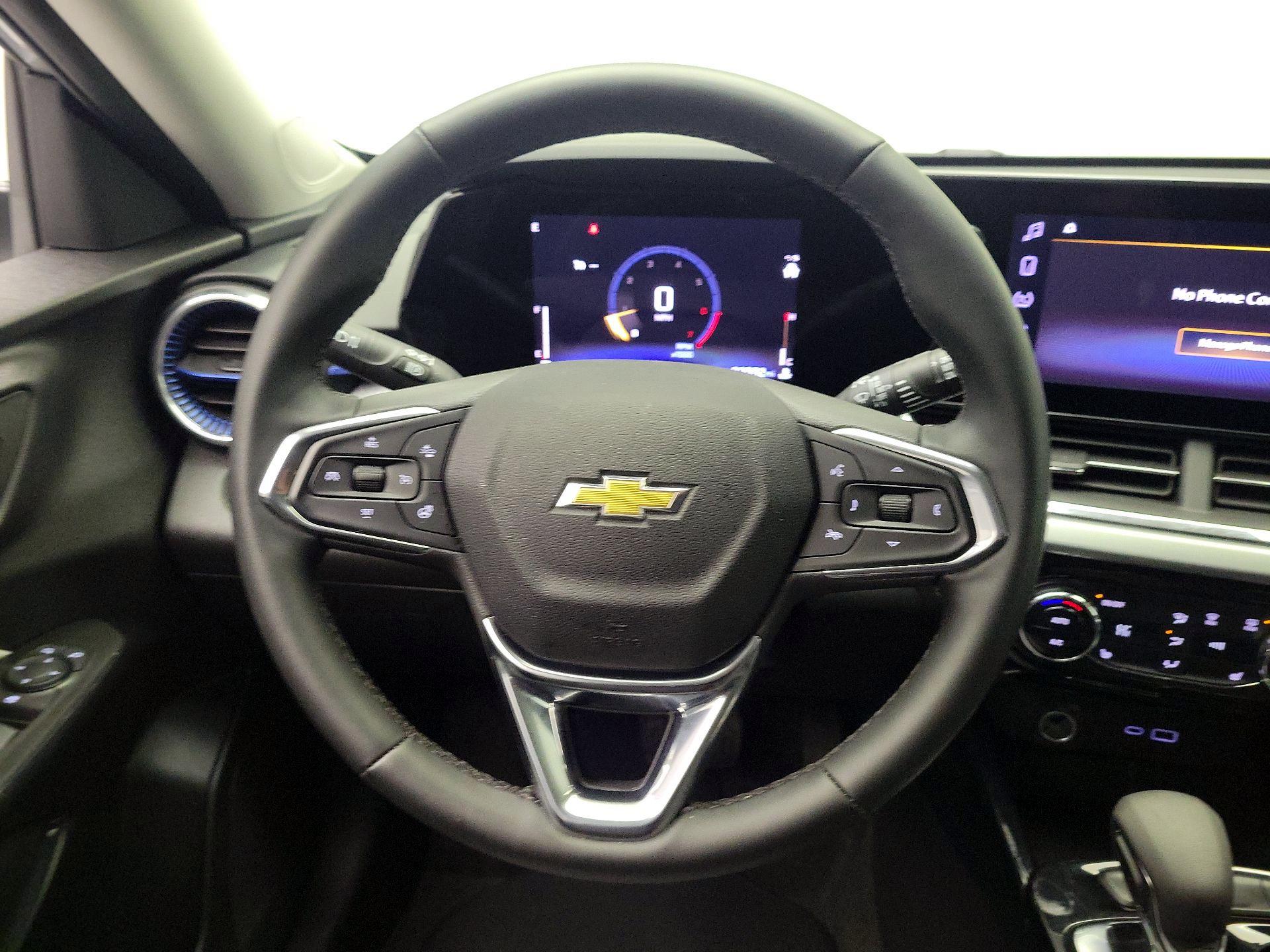 Thumbnail: 2025 Chevrolet Trax - 10