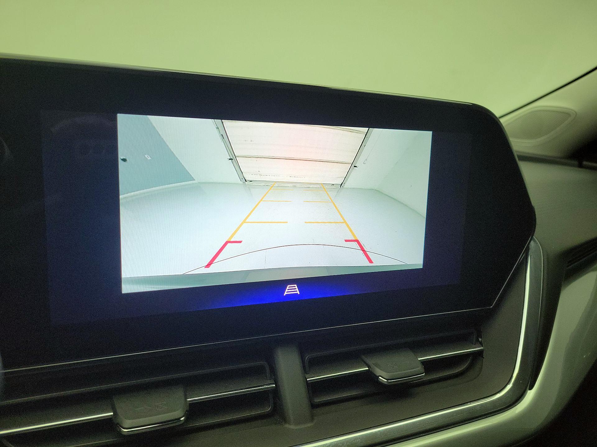 Thumbnail: 2025 Chevrolet Trax - 14