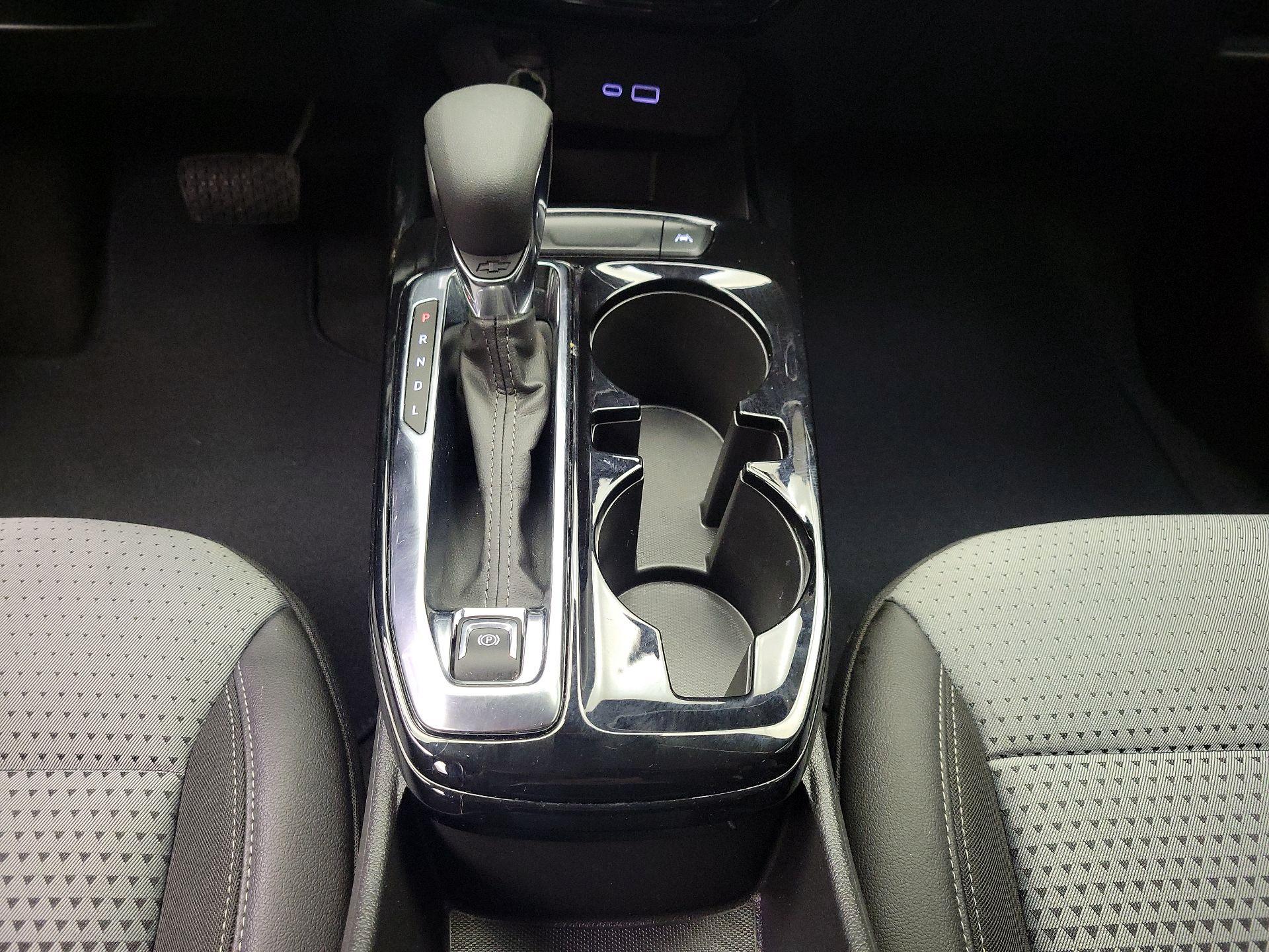 Thumbnail: 2025 Chevrolet Trax - 17