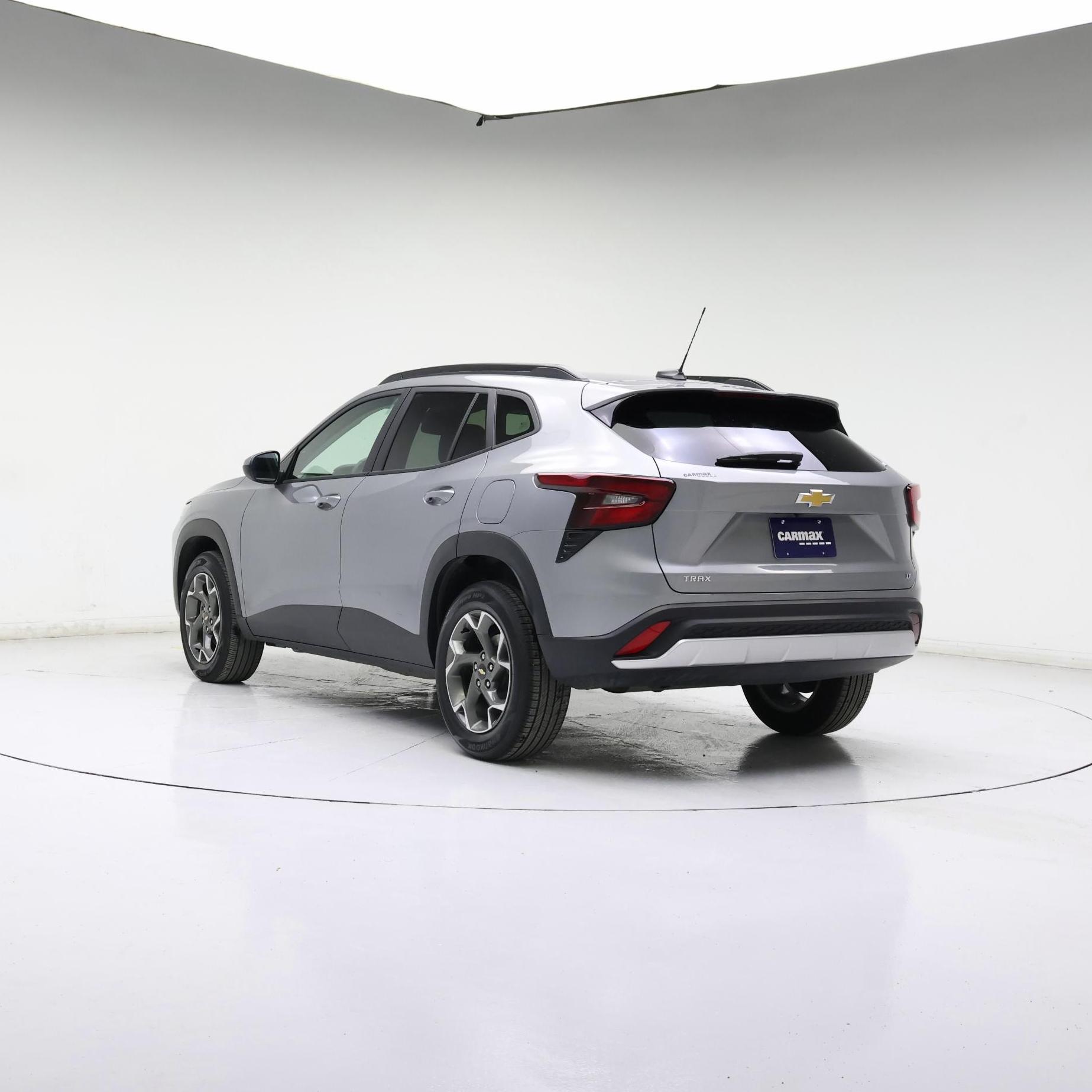 Thumbnail: 2025 Chevrolet Trax - 2