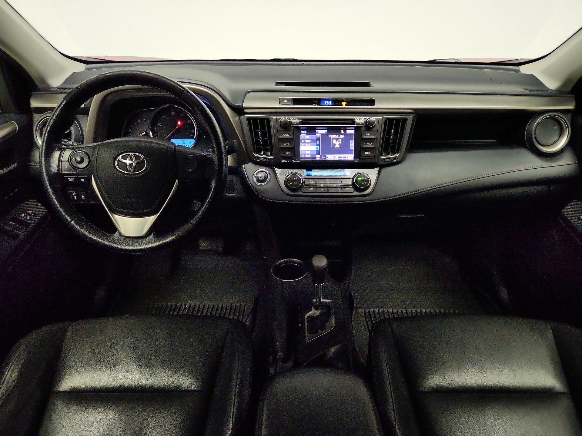 Thumbnail: 2015 Toyota RAV4 - 9