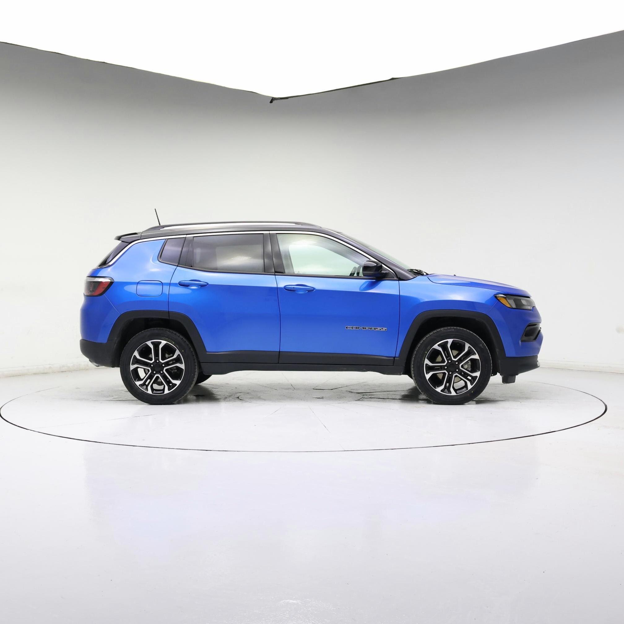 Thumbnail: 2022 Jeep Compass - 7
