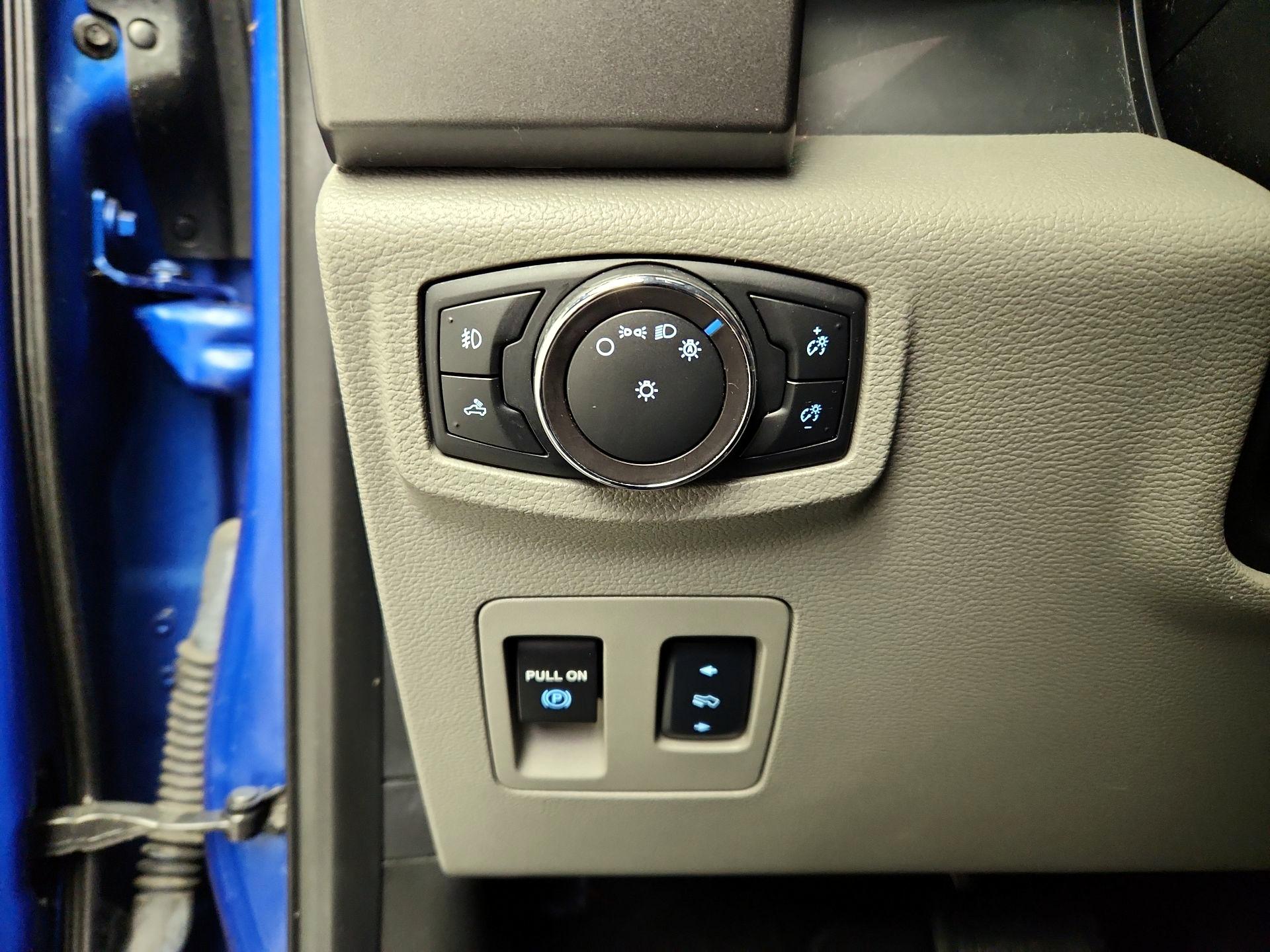 Thumbnail: 2018 Ford F-150 - 13