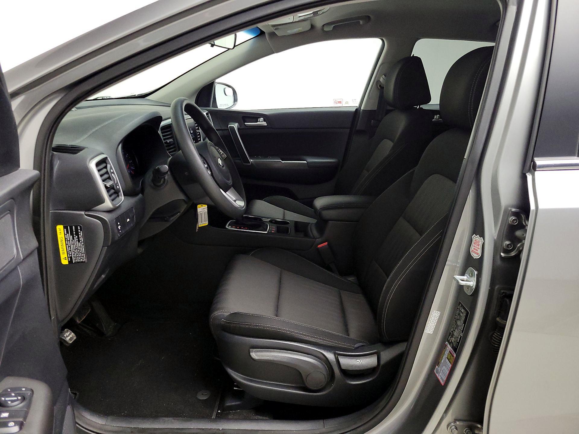 Thumbnail: 2020 Kia Sportage - 11