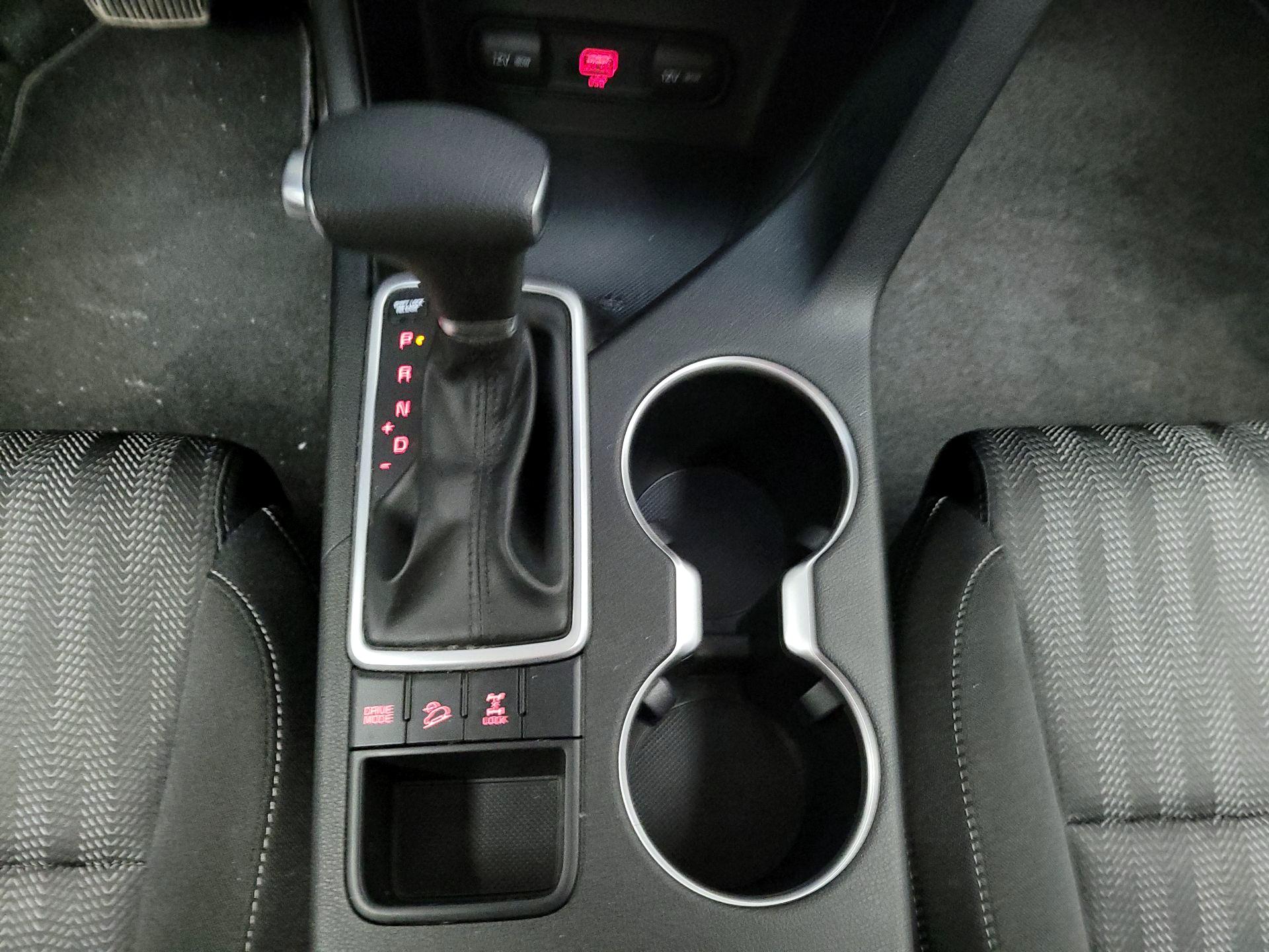 Thumbnail: 2020 Kia Sportage - 17