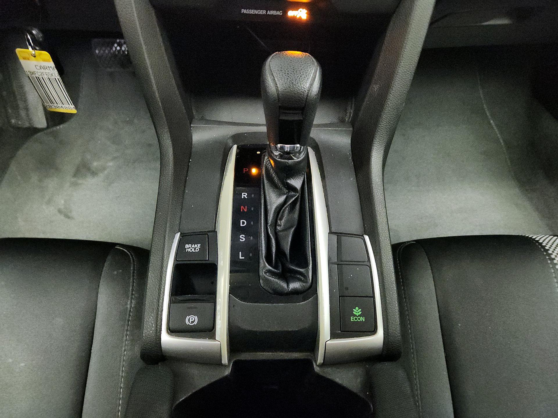 Thumbnail: 2019 Honda Civic - 17