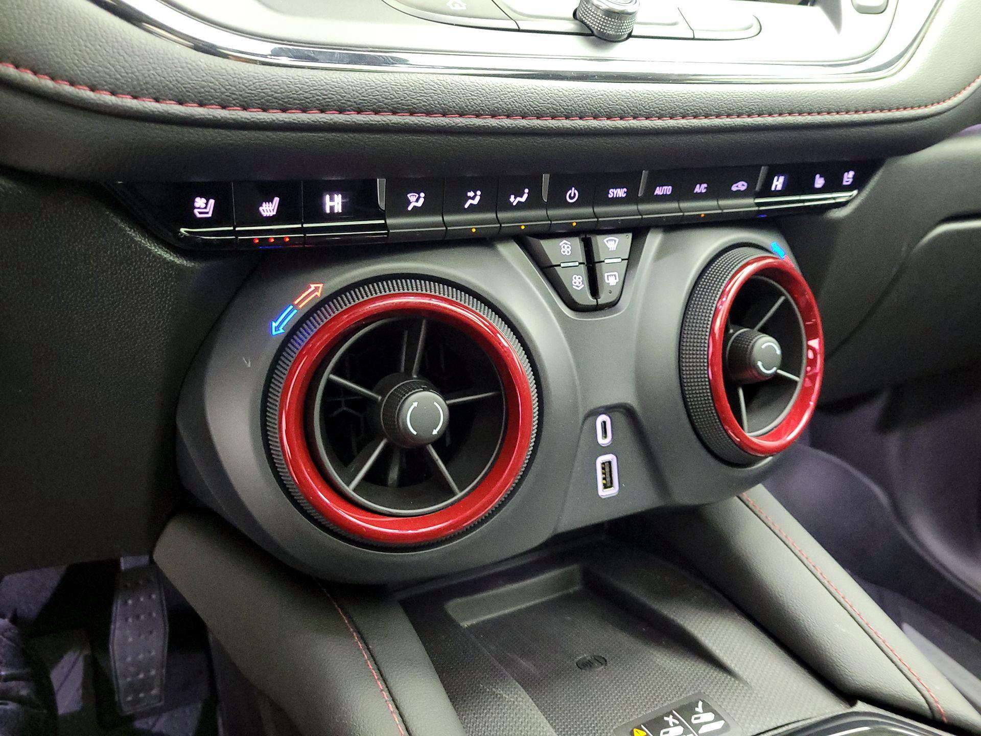 Thumbnail: 2025 Chevrolet Blazer - 16