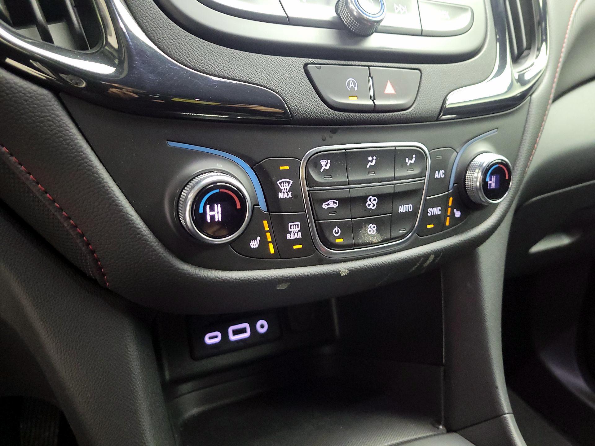 Thumbnail: 2022 Chevrolet Equinox - 16