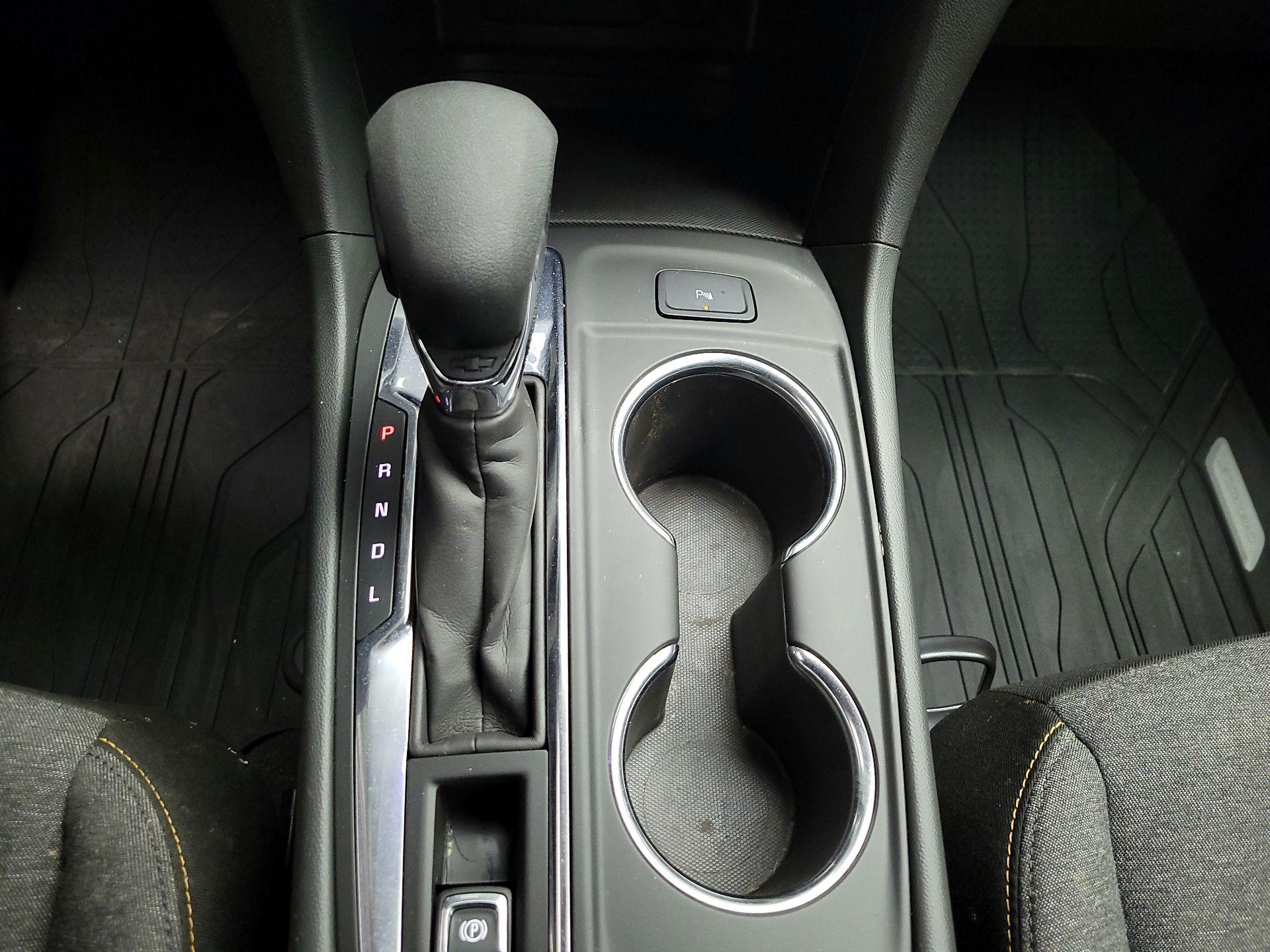 Thumbnail: 2024 Chevrolet Equinox - 16