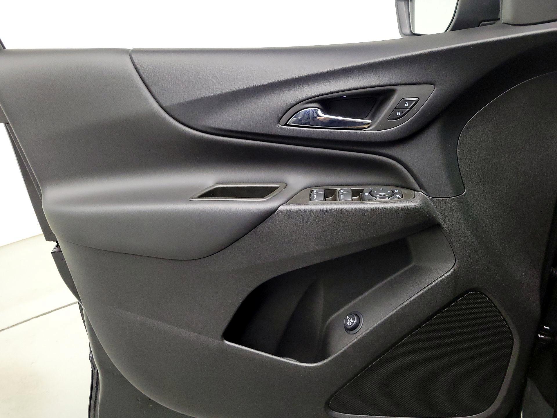 Thumbnail: 2024 Chevrolet Equinox - 12