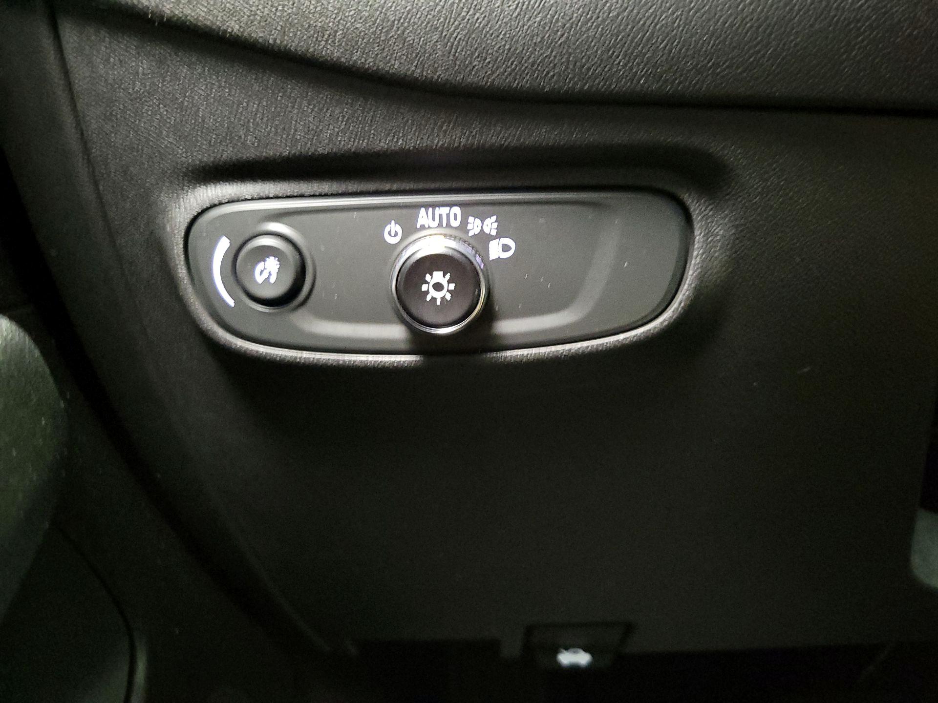 Thumbnail: 2024 Chevrolet Equinox - 13