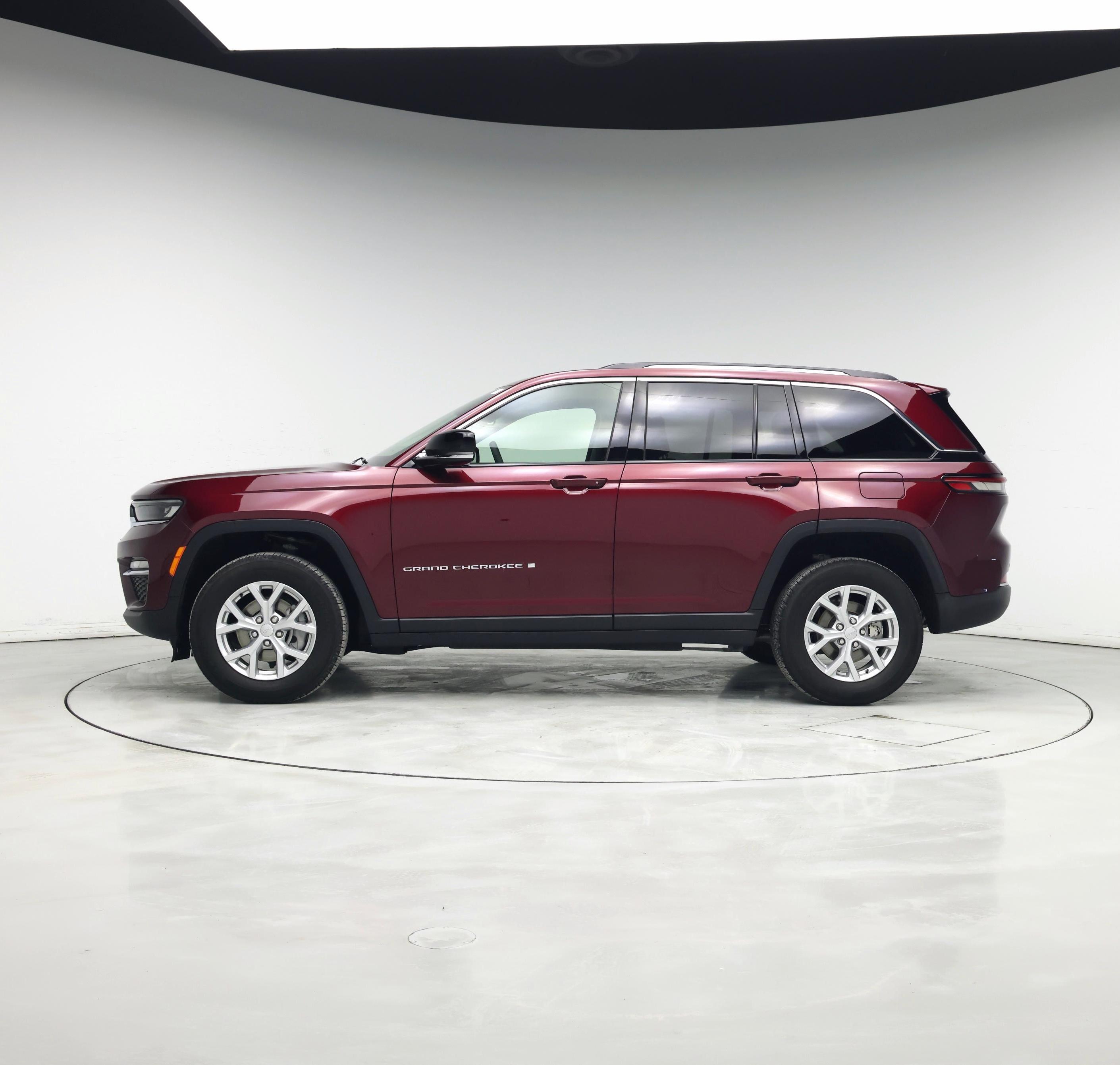 Thumbnail: 2024 Jeep Grand Cherokee - 3