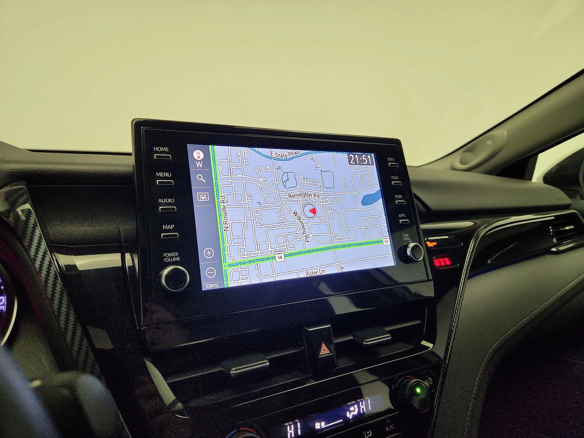 Thumbnail: 2022 Toyota Camry - 14