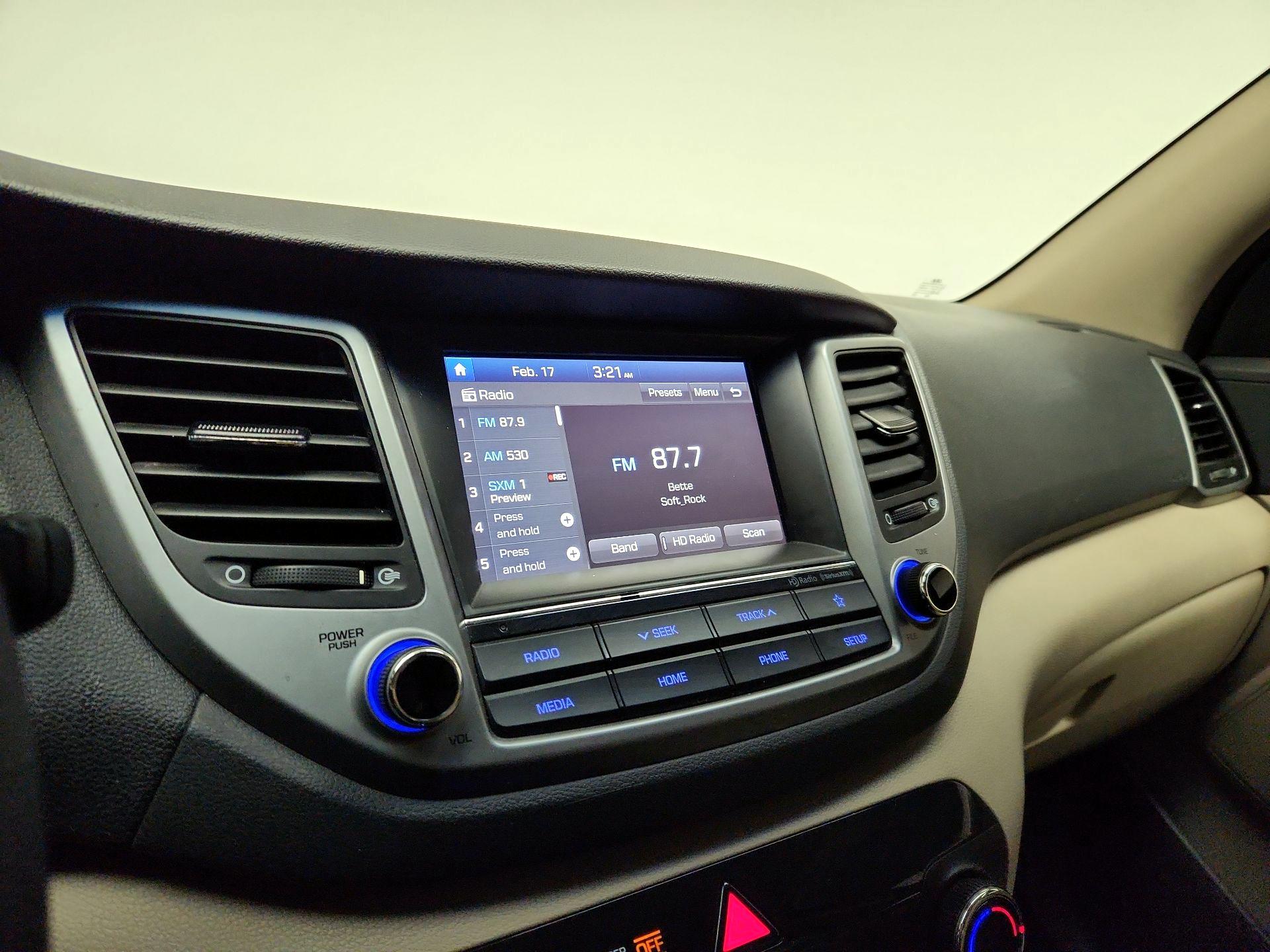 Thumbnail: 2018 Hyundai Tucson - 15