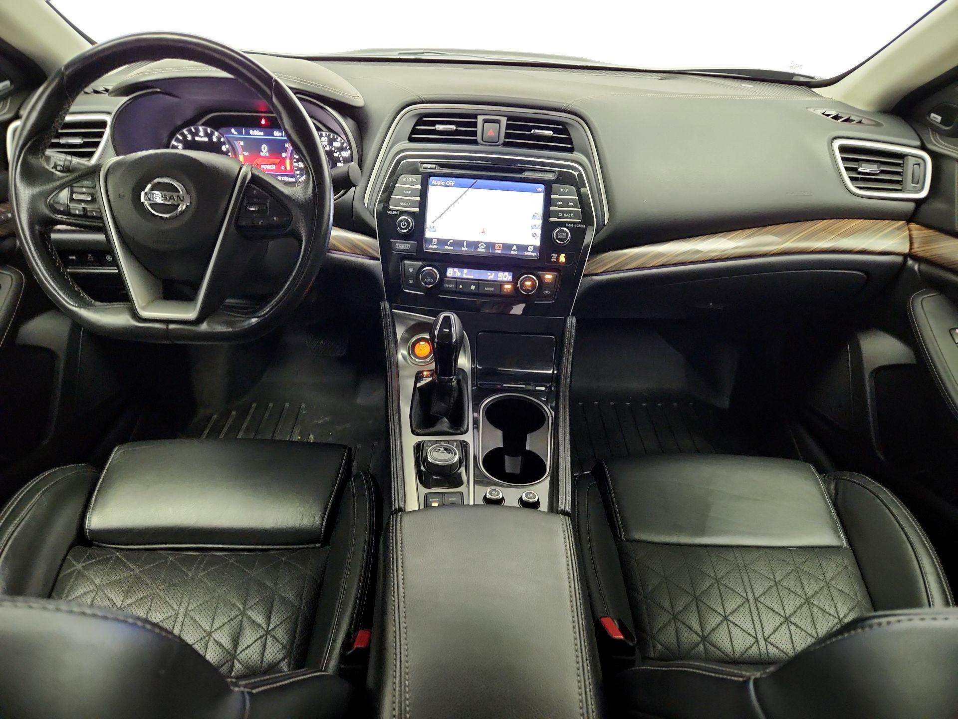 Thumbnail: 2017 Nissan Maxima - 9