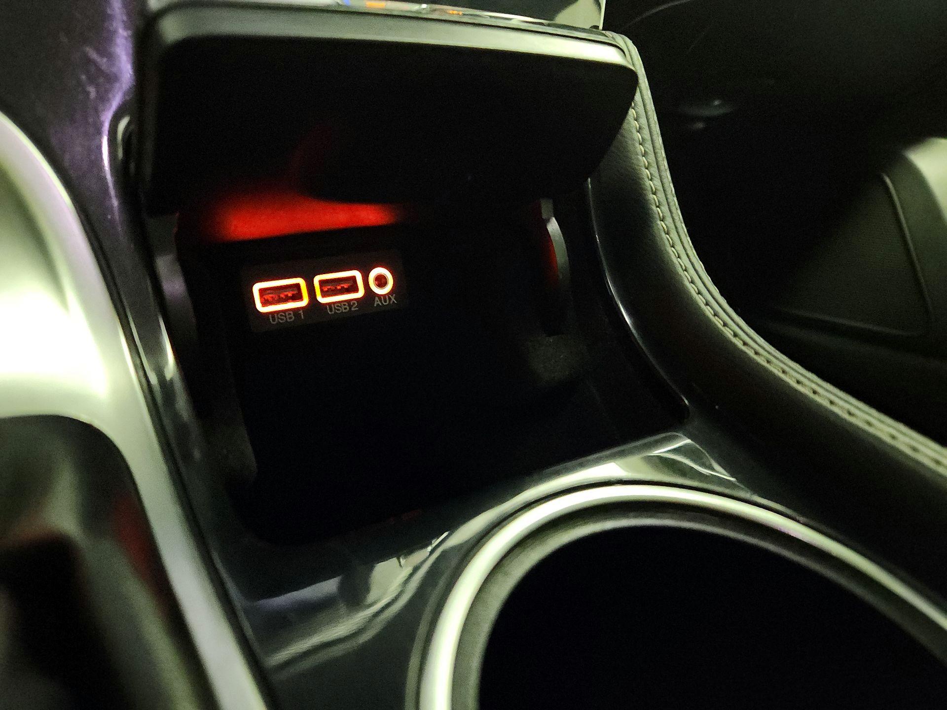 Thumbnail: 2017 Nissan Maxima - 19