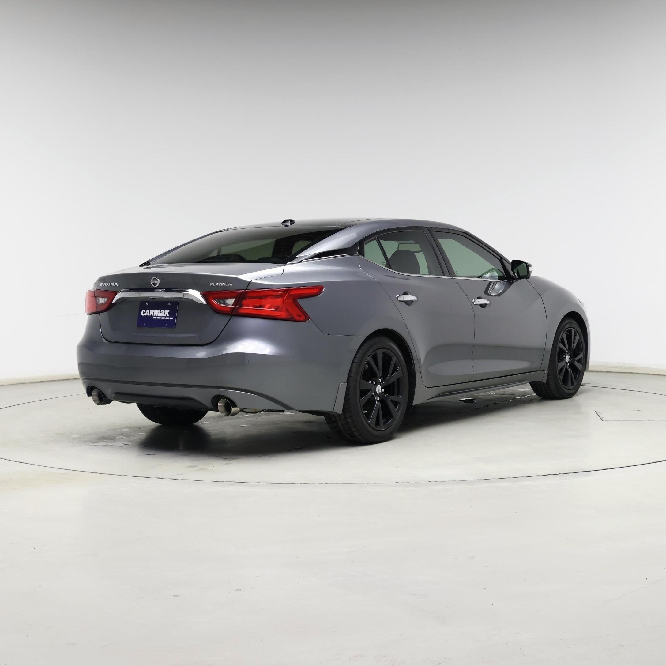 Thumbnail: 2017 Nissan Maxima - 8