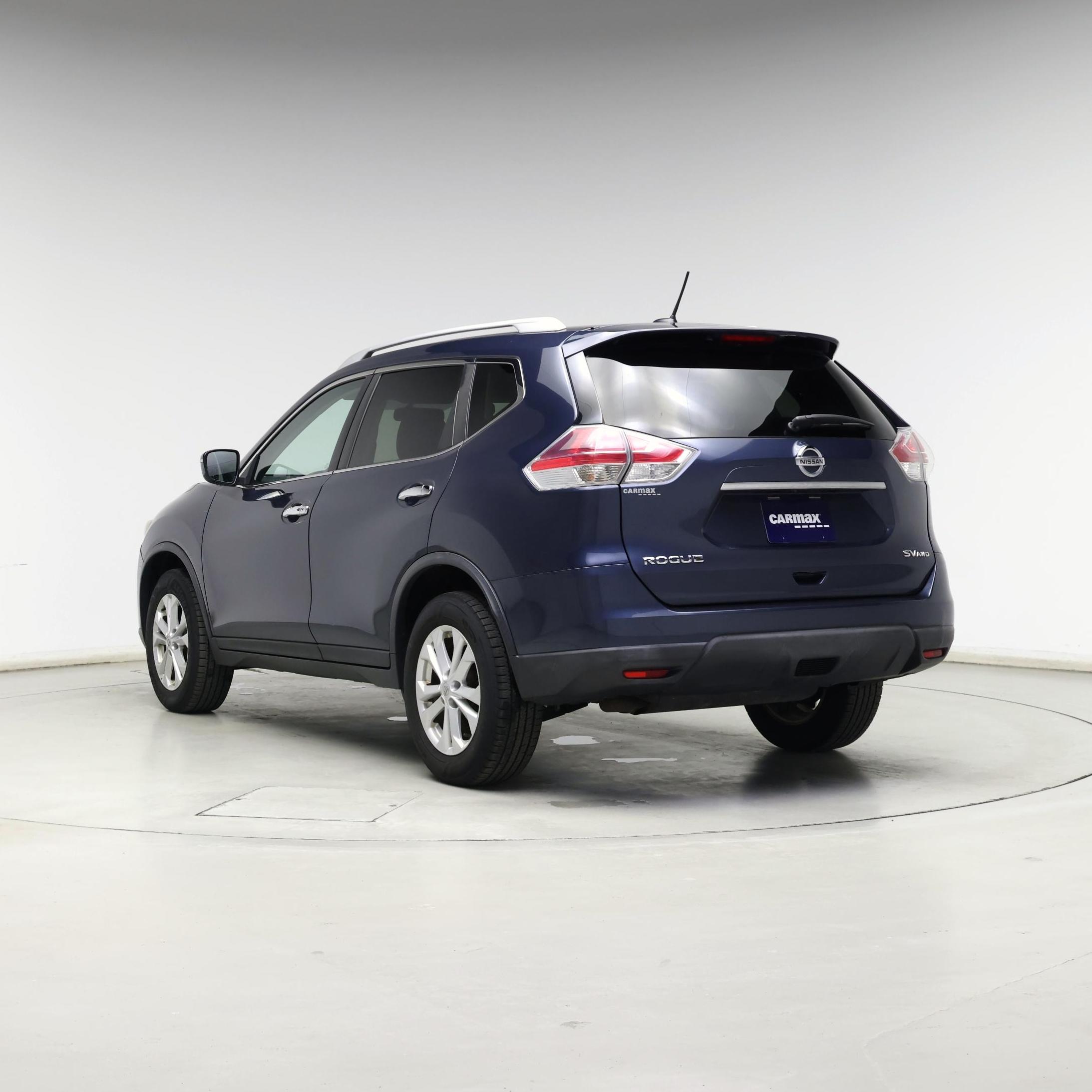 Thumbnail: 2016 Nissan Rogue - 2