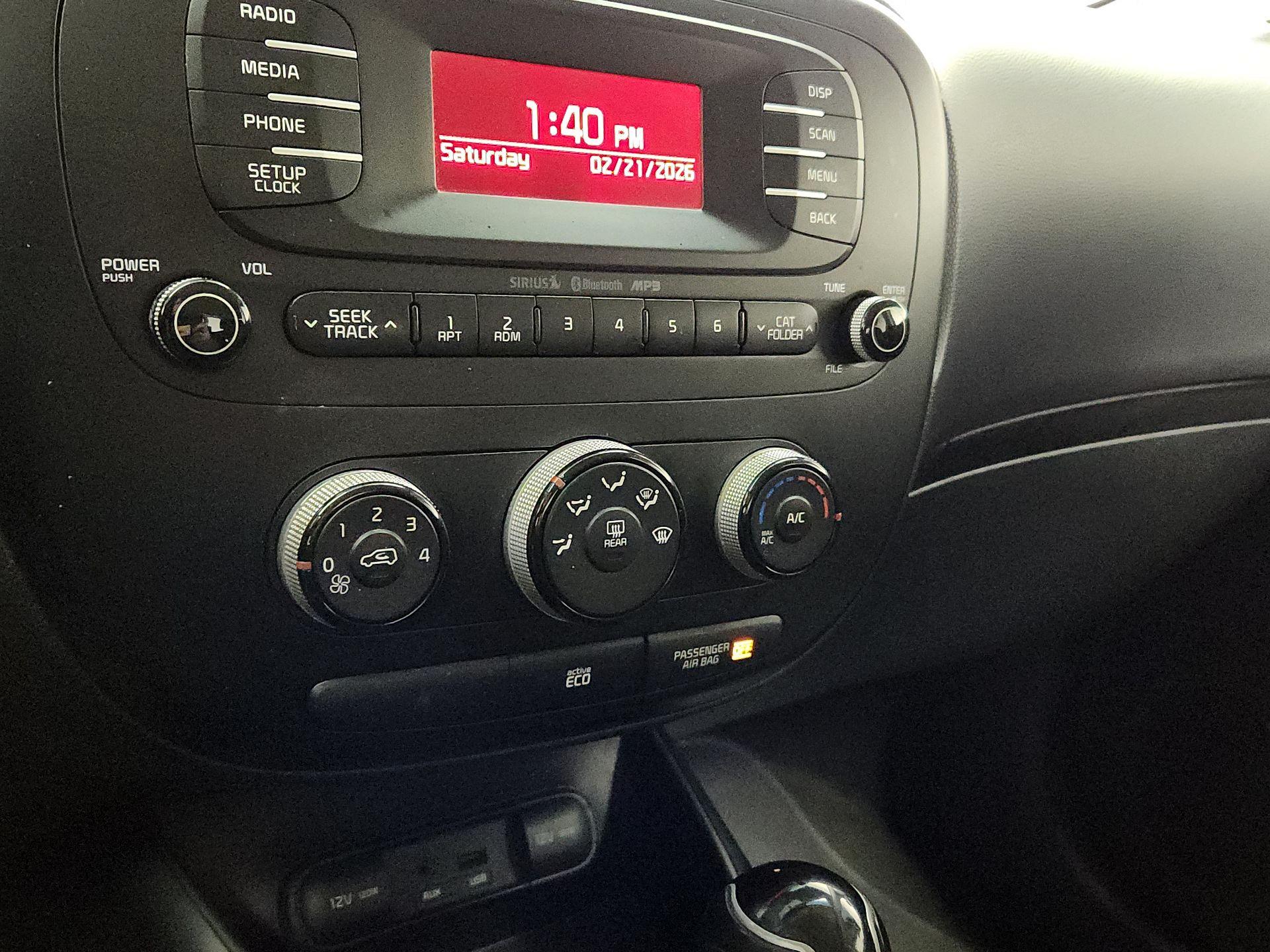 Thumbnail: 2014 Kia Soul - 15