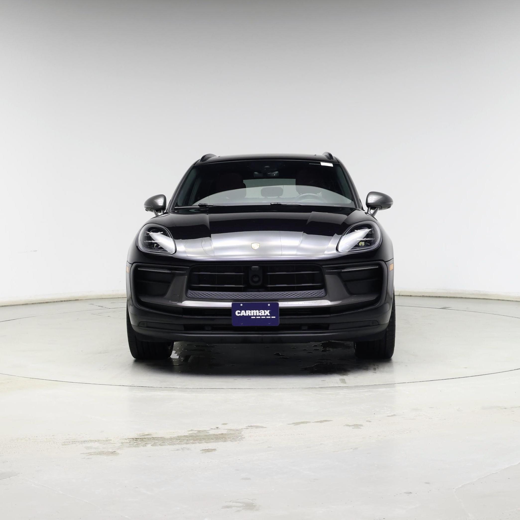 Thumbnail: 2023 Porsche Macan - 5