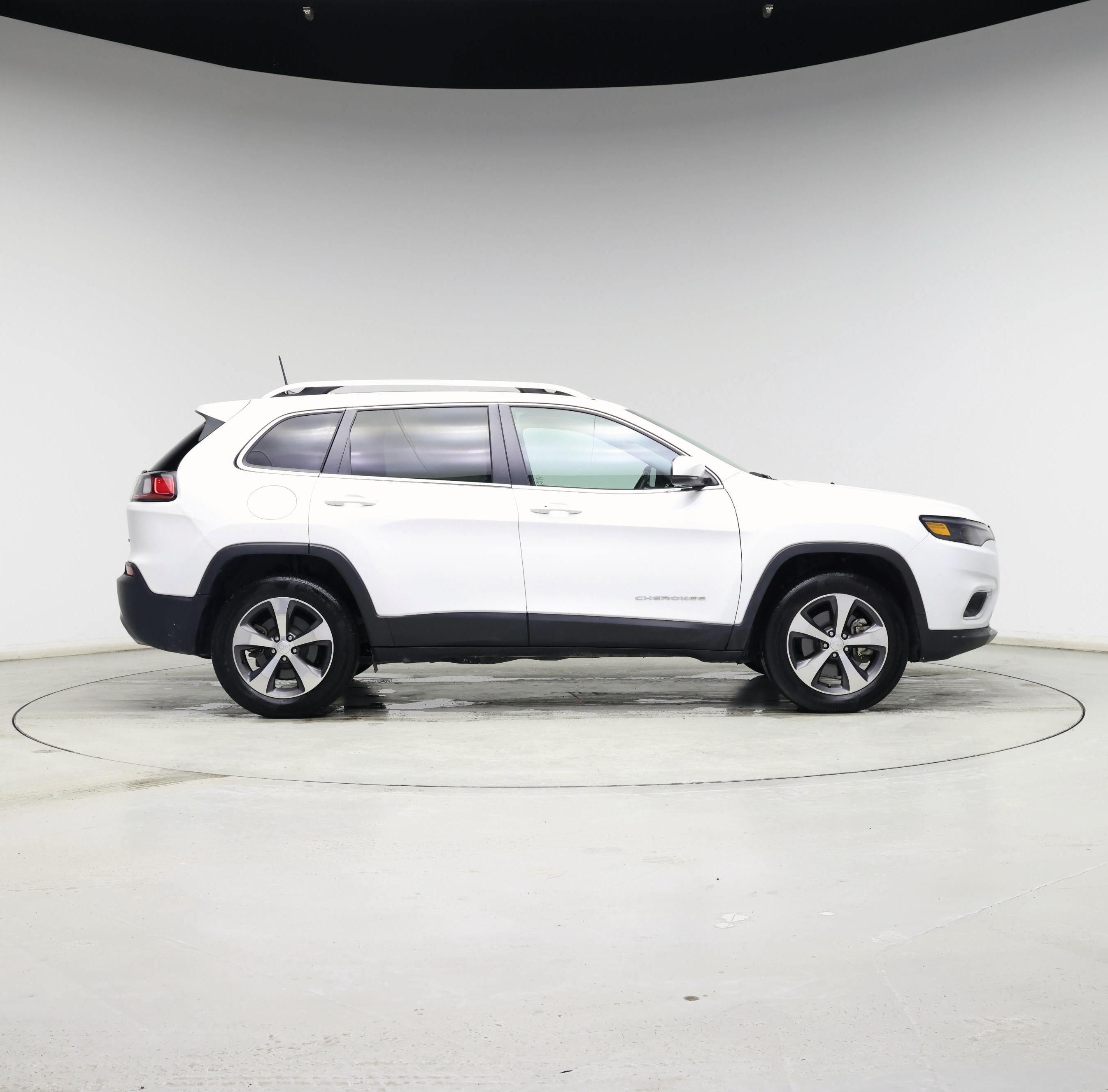 Thumbnail: 2020 Jeep Cherokee - 7