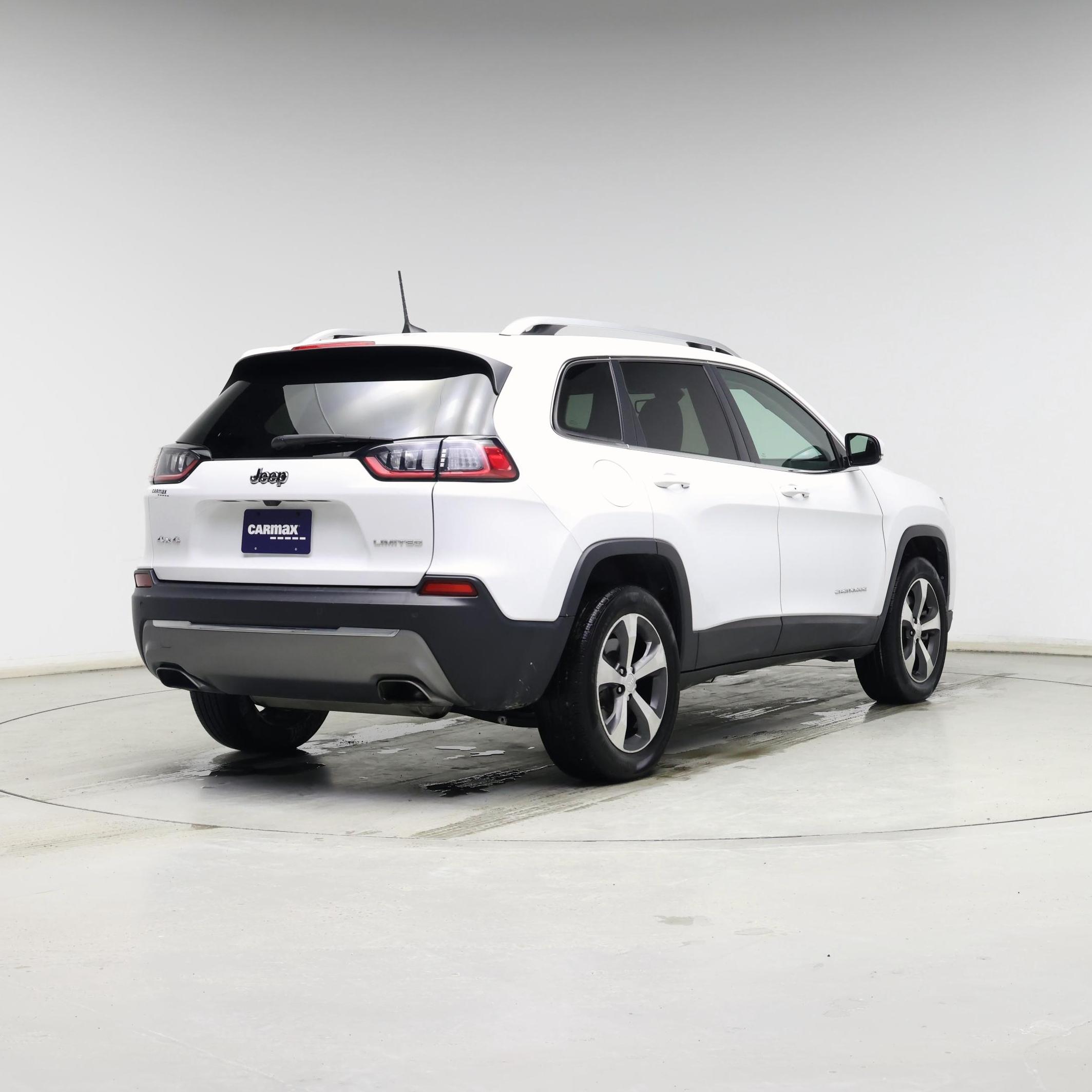 Thumbnail: 2020 Jeep Cherokee - 8