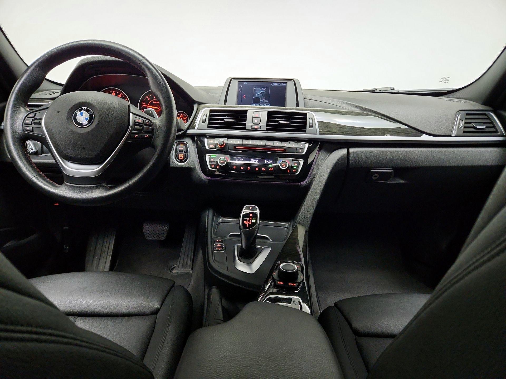 Thumbnail: 2018 BMW 3 Series - 9