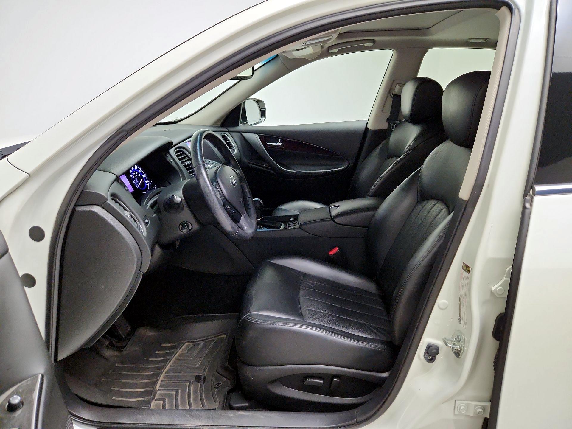 Thumbnail: 2017 INFINITI QX50 - 11