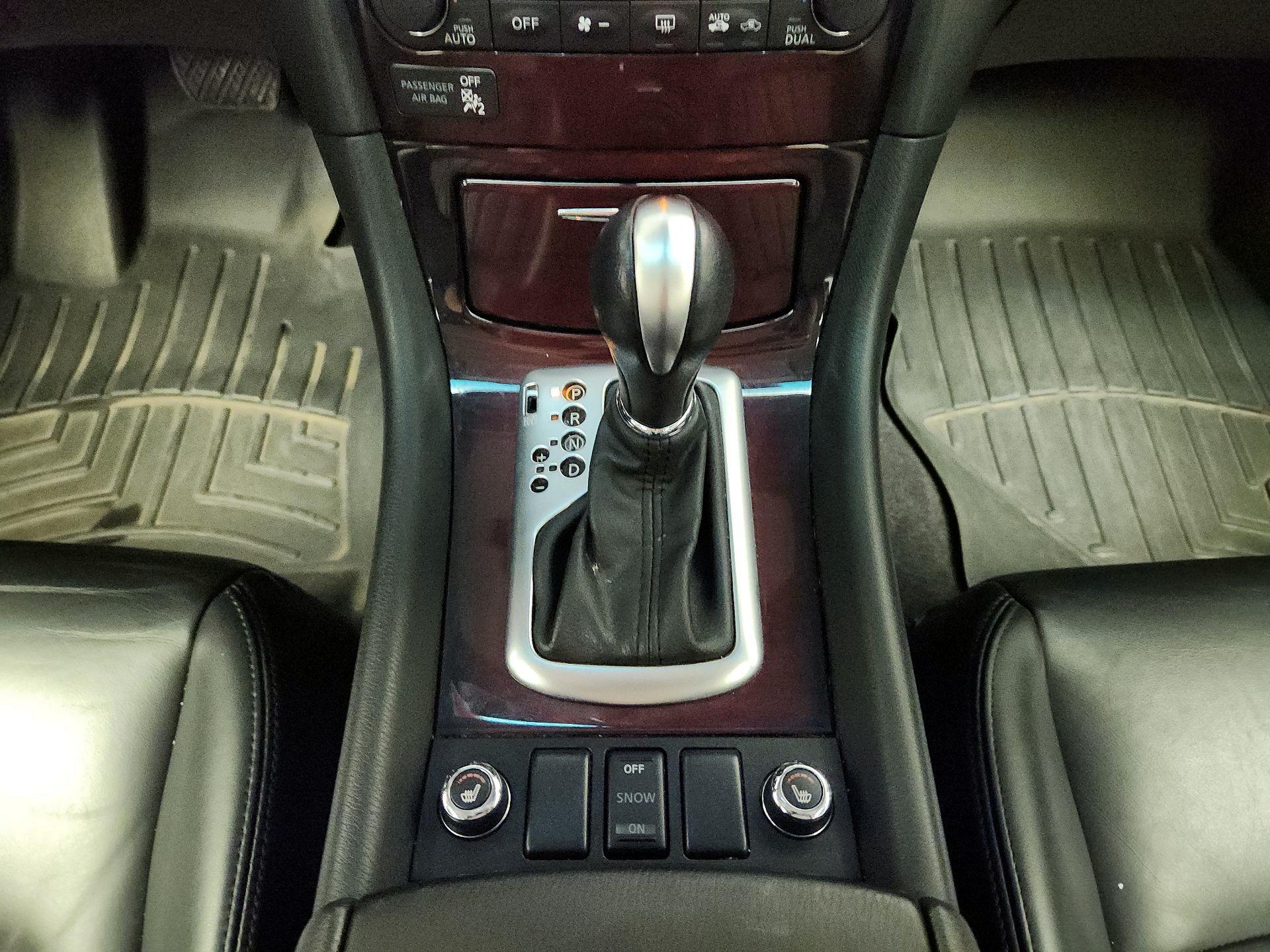 Thumbnail: 2017 INFINITI QX50 - 17